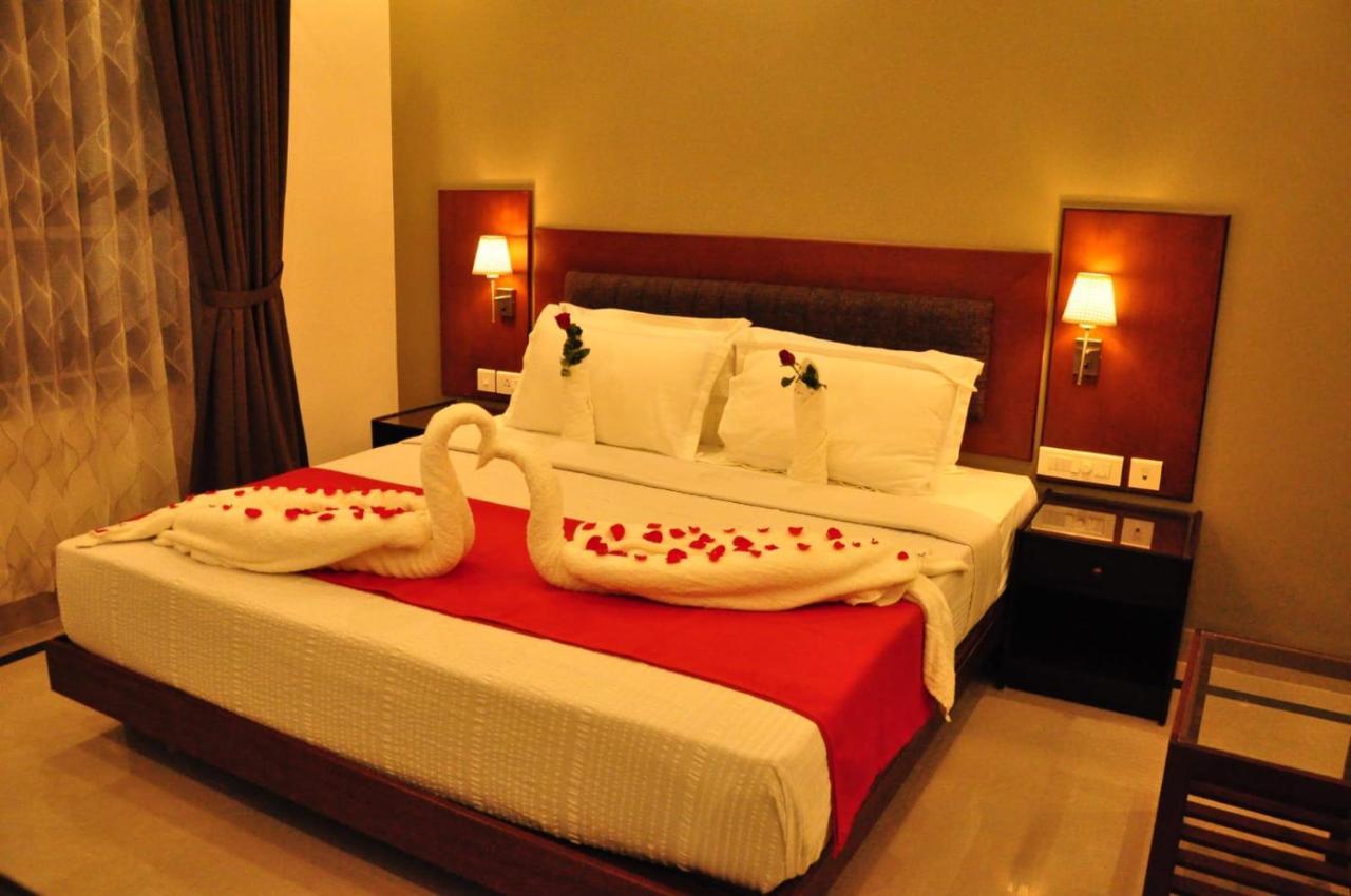 Harbour Hotels Pallipuram Exterior foto